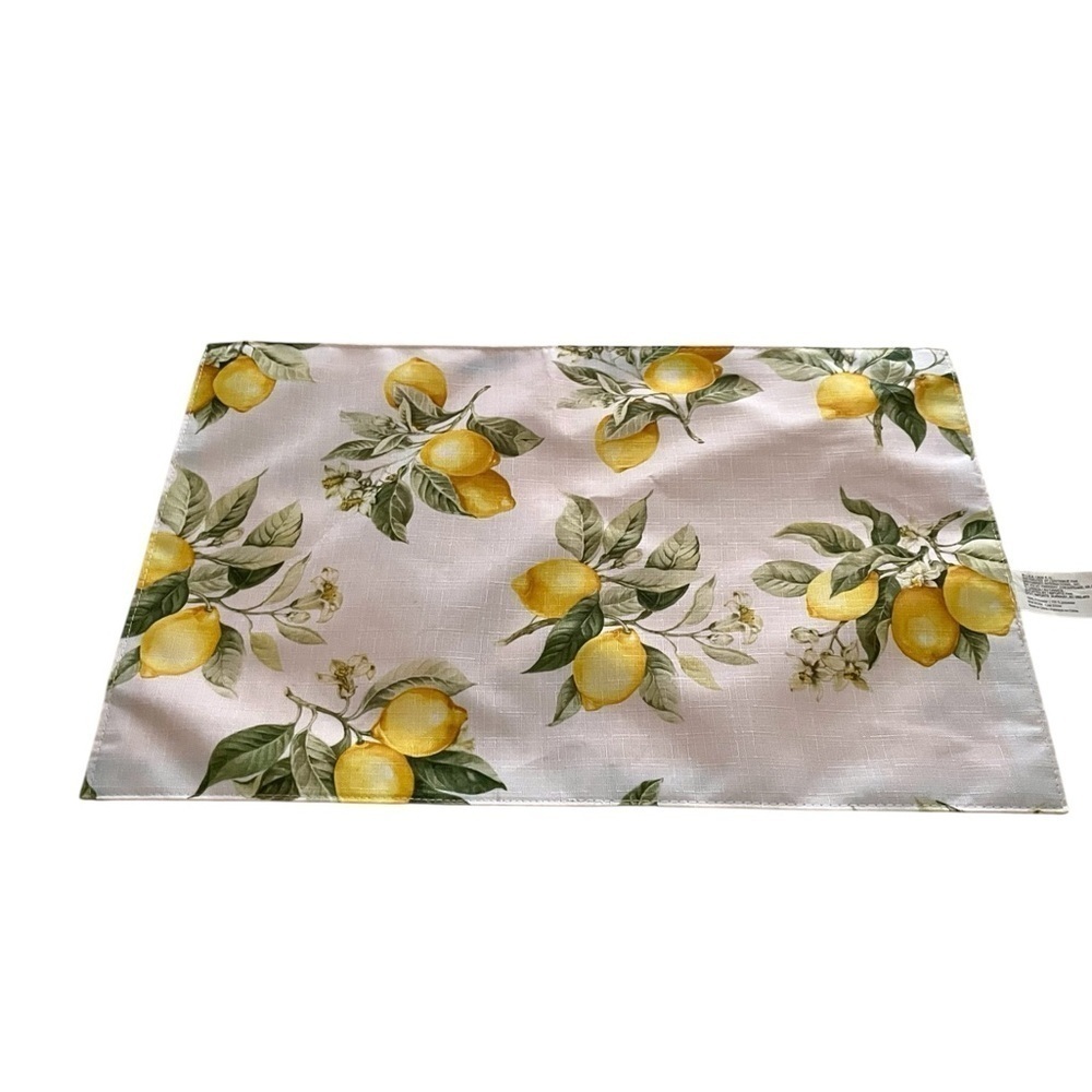 Set of 8 Home Collection Lemon Placemats Yellow Lemon Print NWT